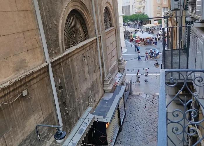 Montecalvario 41 Napoli